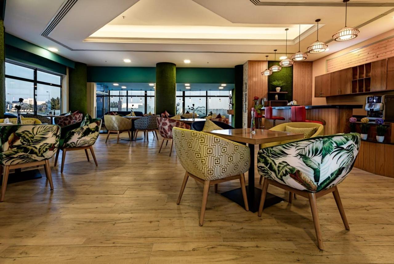 Phoenicia Tower Hotel And Spa Manama Extérieur photo