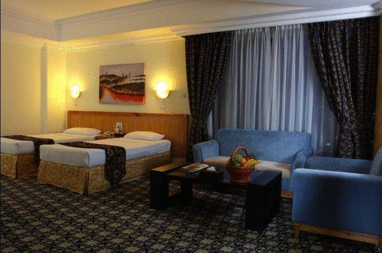 Phoenicia Tower Hotel And Spa Manama Chambre photo